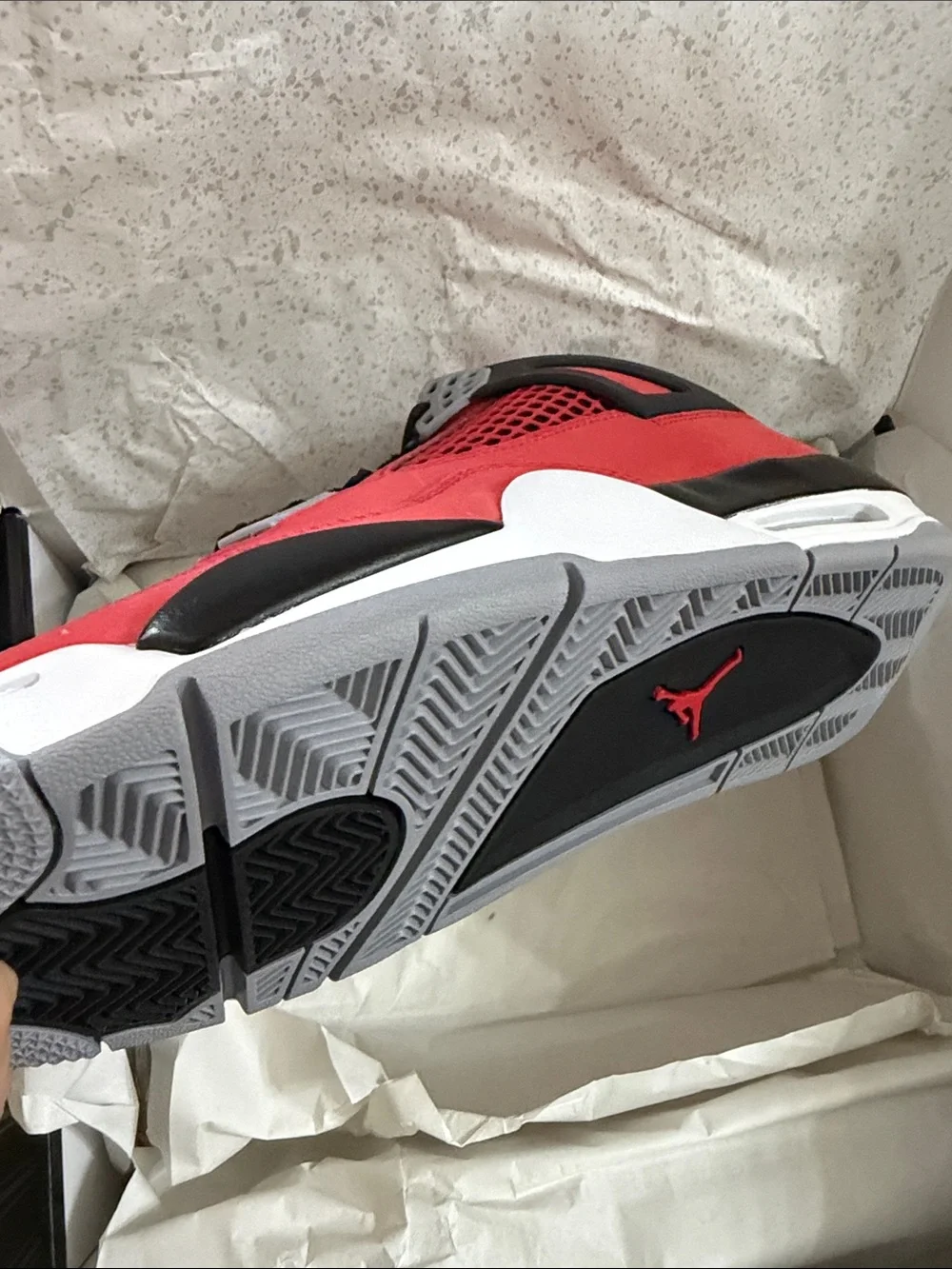 Air Jordan 4 fire red cmnt grey